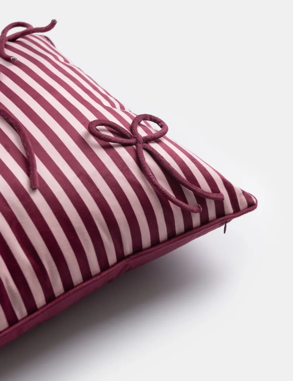 COCOmaison Bow coussing 43x43cm Online